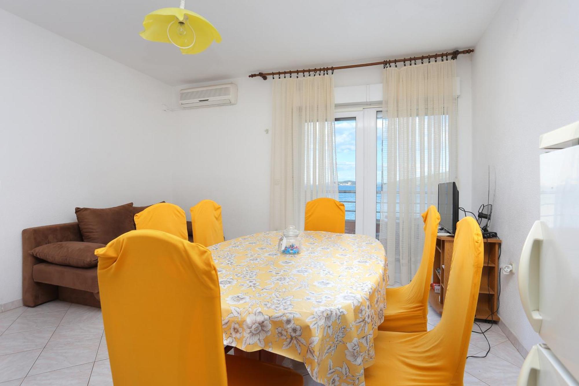 Apartments By The Sea Poljica, Trogir - 19316 Marina Phòng bức ảnh